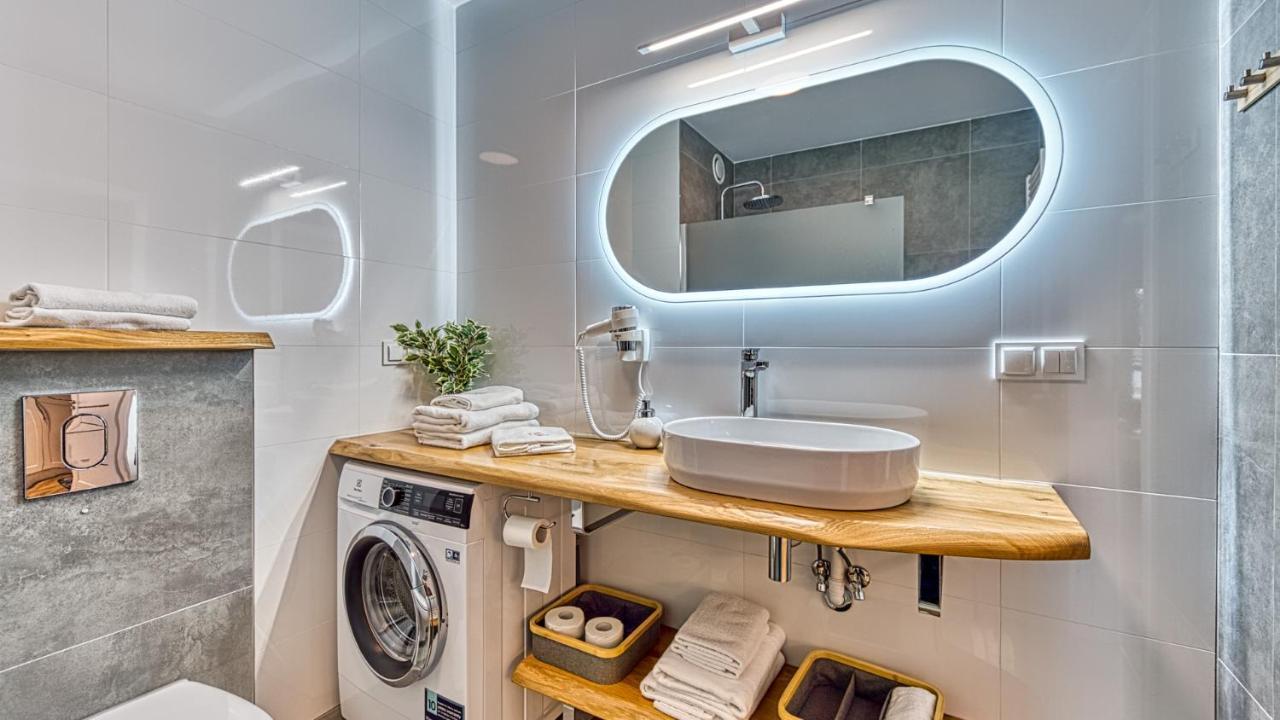 Apartament A2 Domitu Z Basenem, Sauna, Jacuzzi - 5D Apartments Szklarska Poręba Zewnętrze zdjęcie